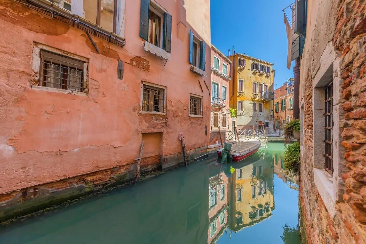 La Locandiera Venice Bed & Breakfast
