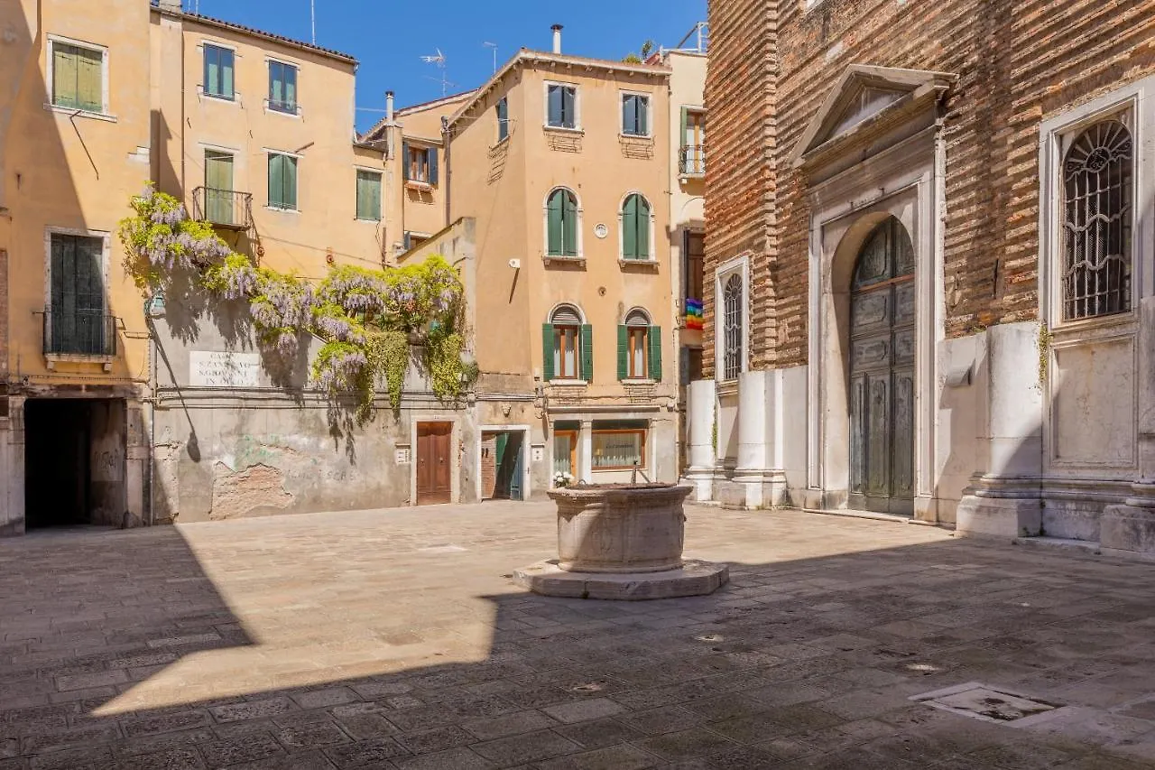 ヴェネツィア ラ ロカンディエラ Bed & Breakfast 3*,  イタリア