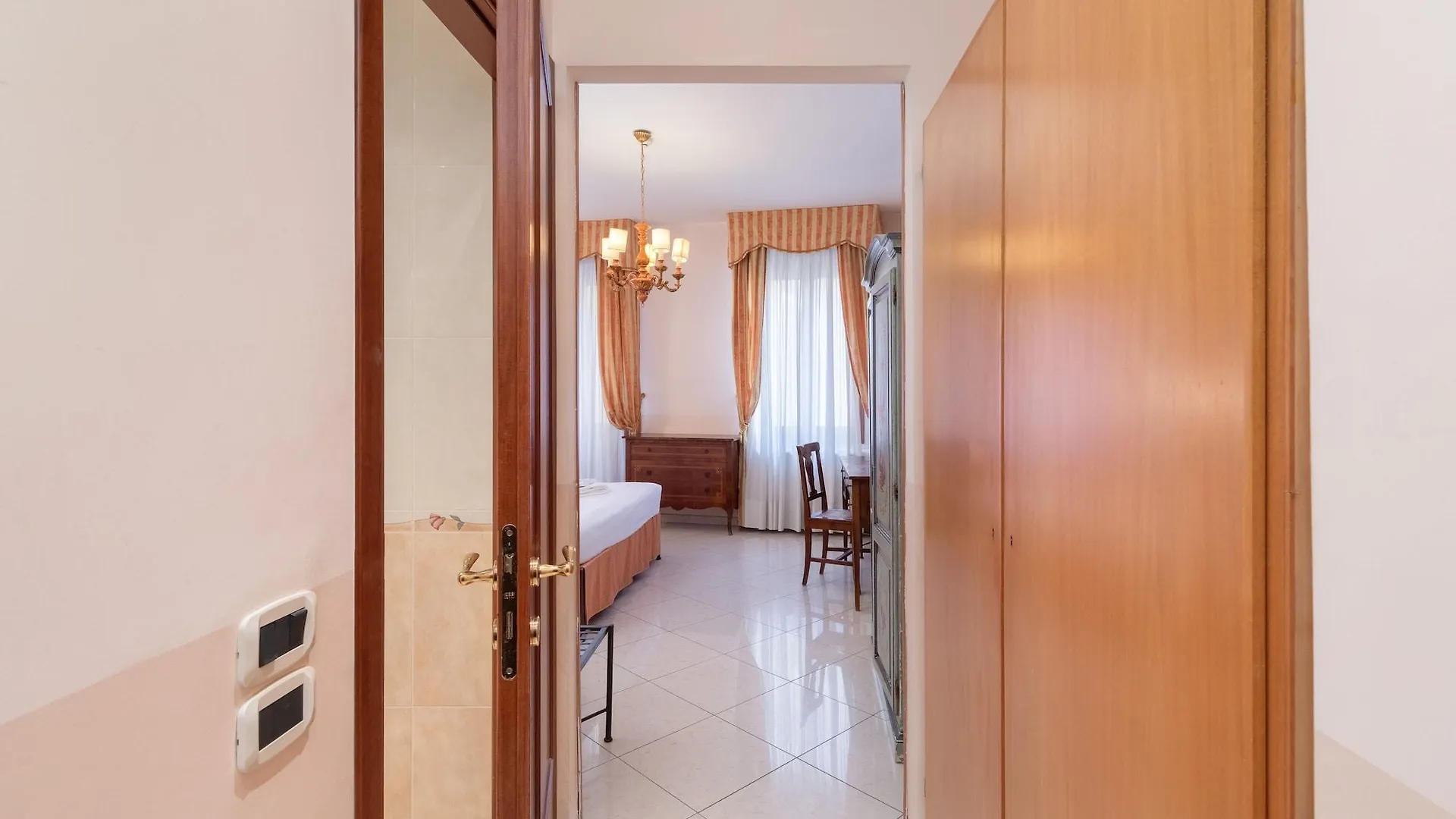 ***  ヴェネツィア ラ ロカンディエラ Bed & Breakfast イタリア